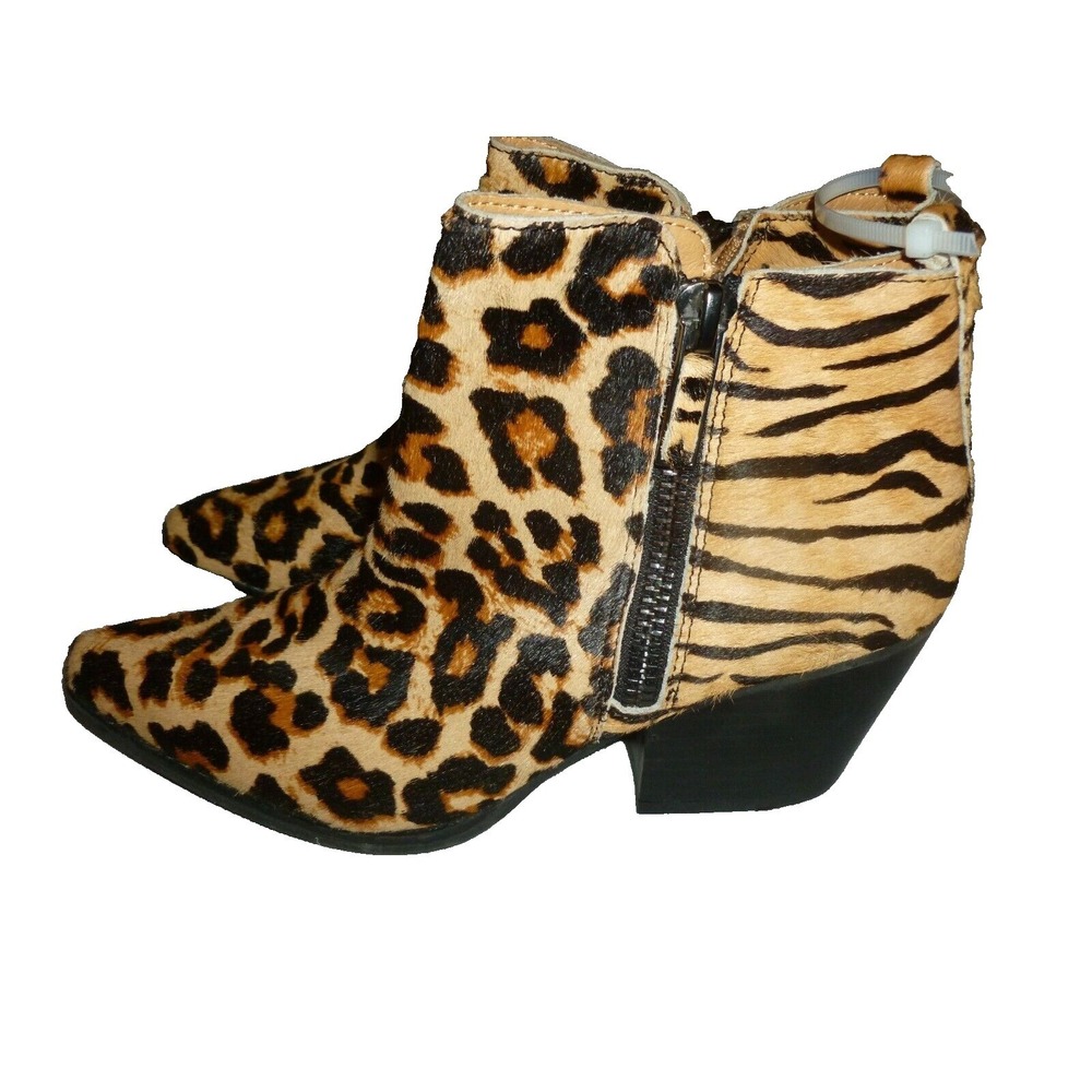 Fortune Dynamic Olivianna Womens 8 Leopard Tiger Print Faux Calf Hair Booties